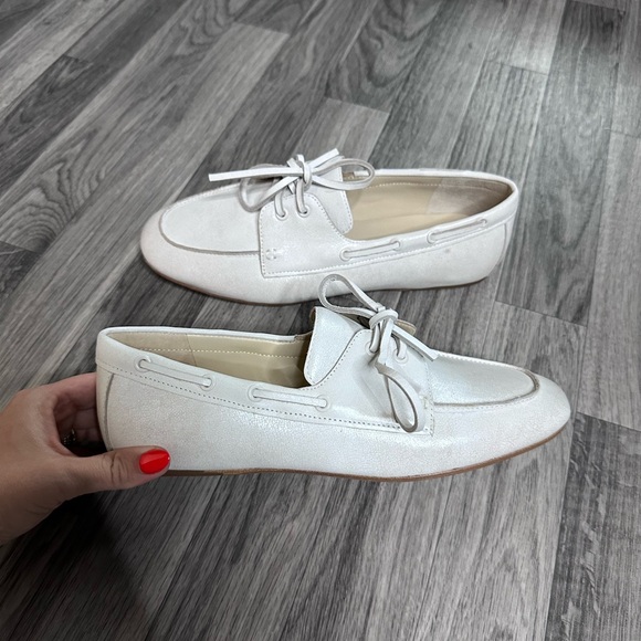 Vince Shoes - NEW Vince Marin Leather Lace-Up Loafer White/Sabbia 8